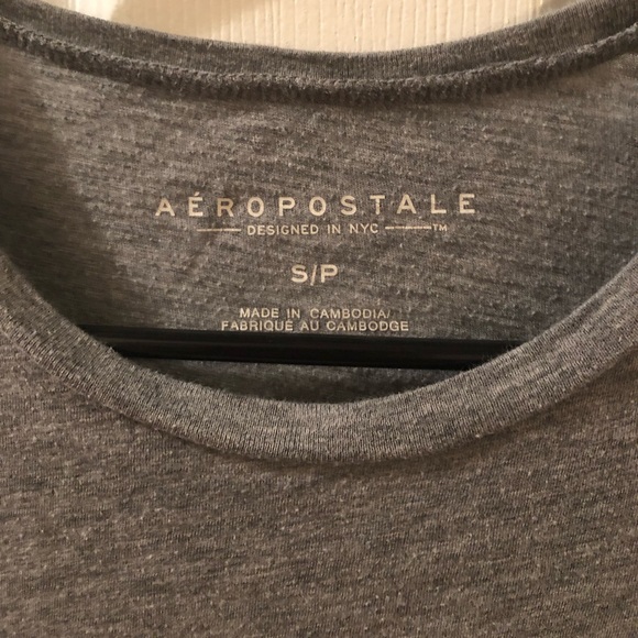 Aeropostale Tshirt - Picture 3 of 3